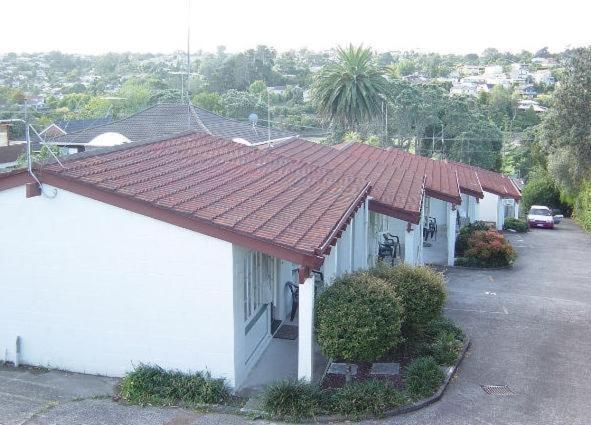 Browns Bay Olive Tree Motel & Apartment Okura Bush Exterior photo